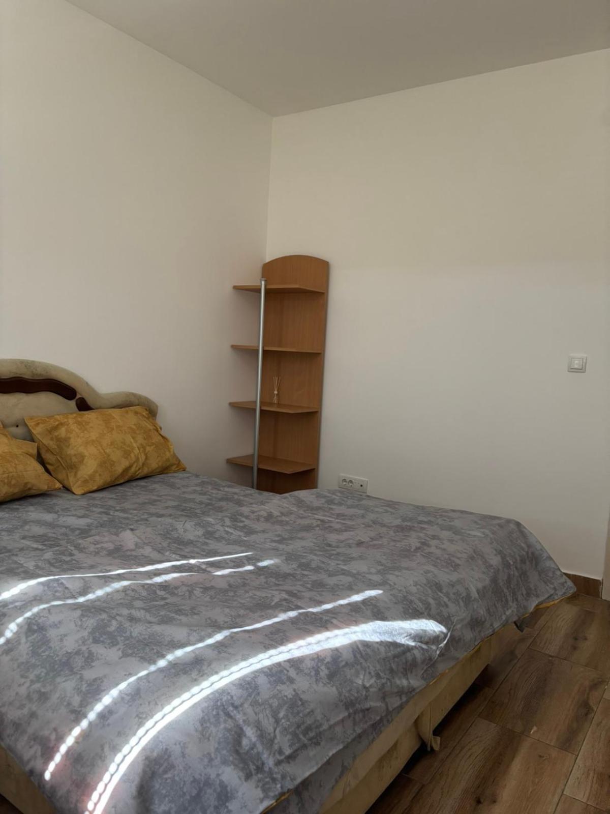 Dp Lux Apartman Obrenovac Bagian luar foto
