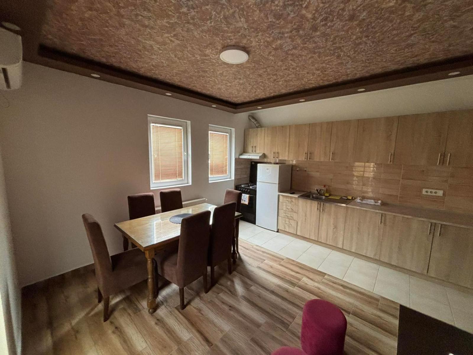Dp Lux Apartman Obrenovac Bagian luar foto