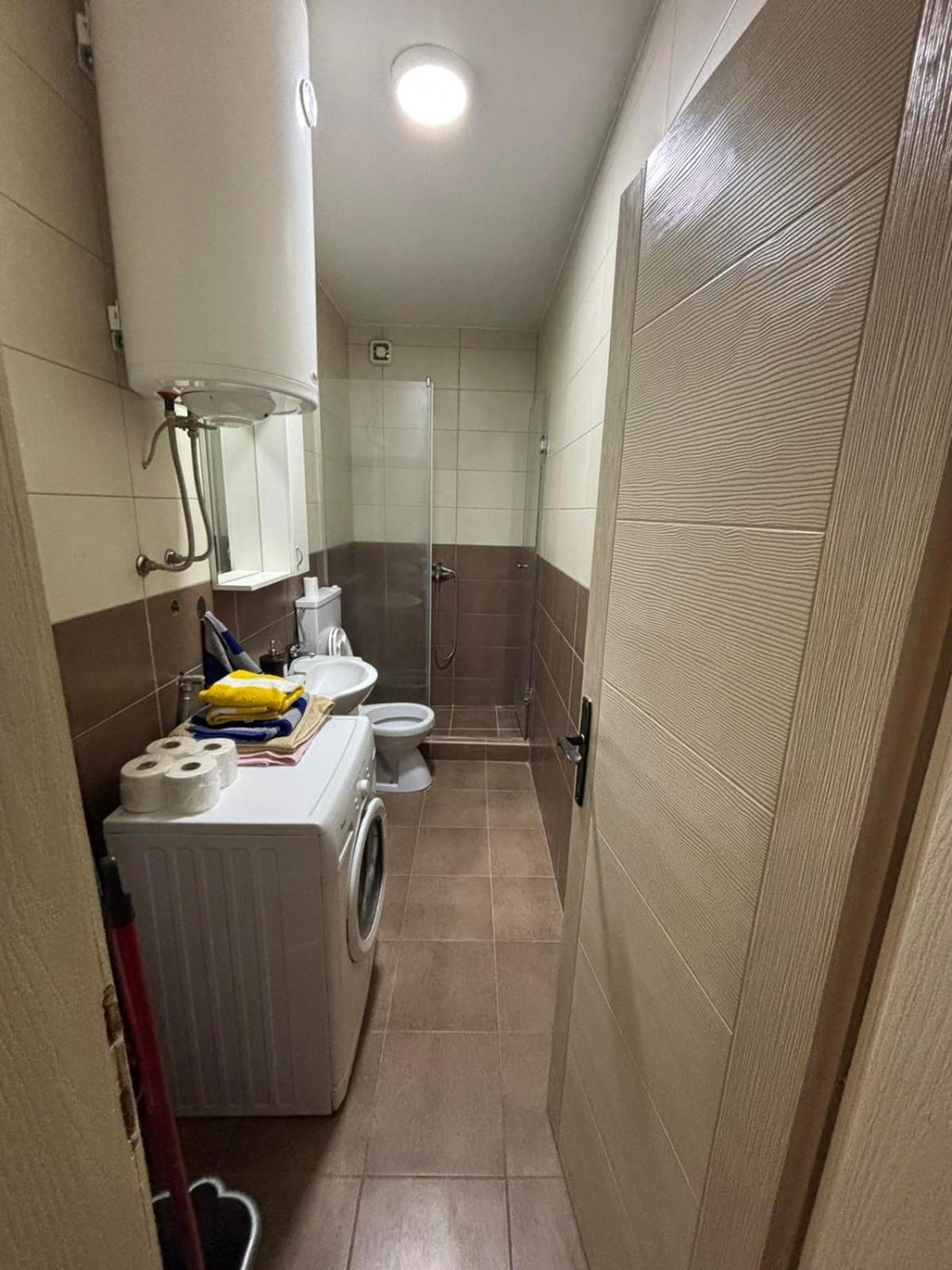 Dp Lux Apartman Obrenovac Bagian luar foto